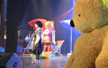  (photo)
