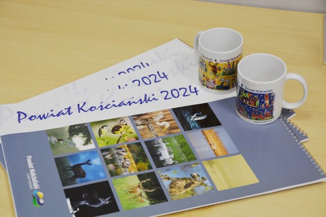 Kalendarze i kubki - Powiat Kościański