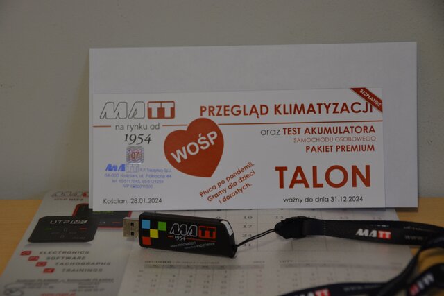 Zestawy od MATT Automotive: serwis klimatyzacji samochodu osobowego, podkładka pod mysz i pendrive 16gb