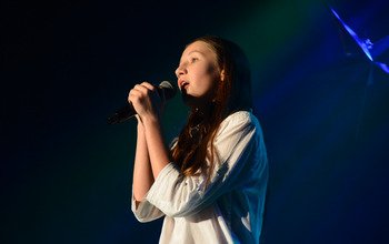  (photo)