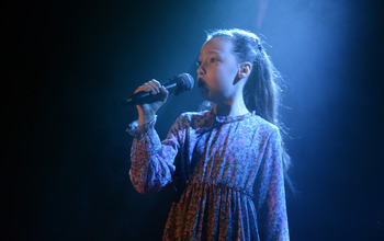  (photo)