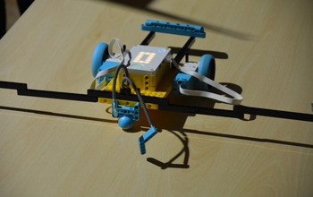  (photo)