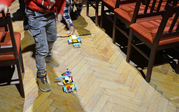  (photo)