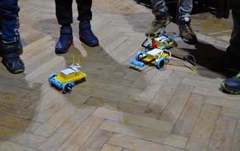  (photo)
