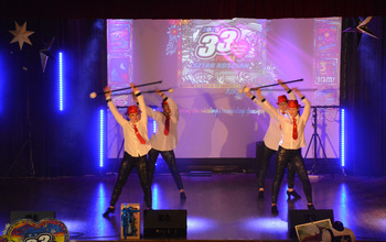  (photo)