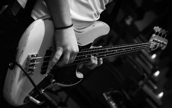  (photo)