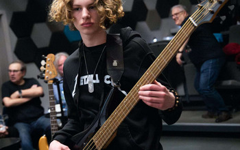  (photo)