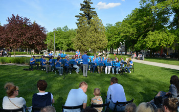 (photo)