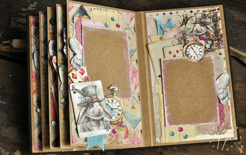  (photo)