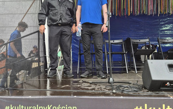 (photo)