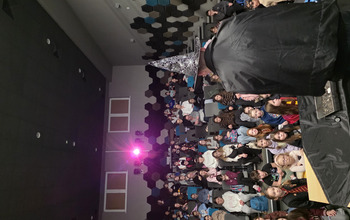  (photo)