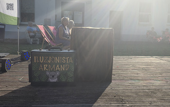 (photo)